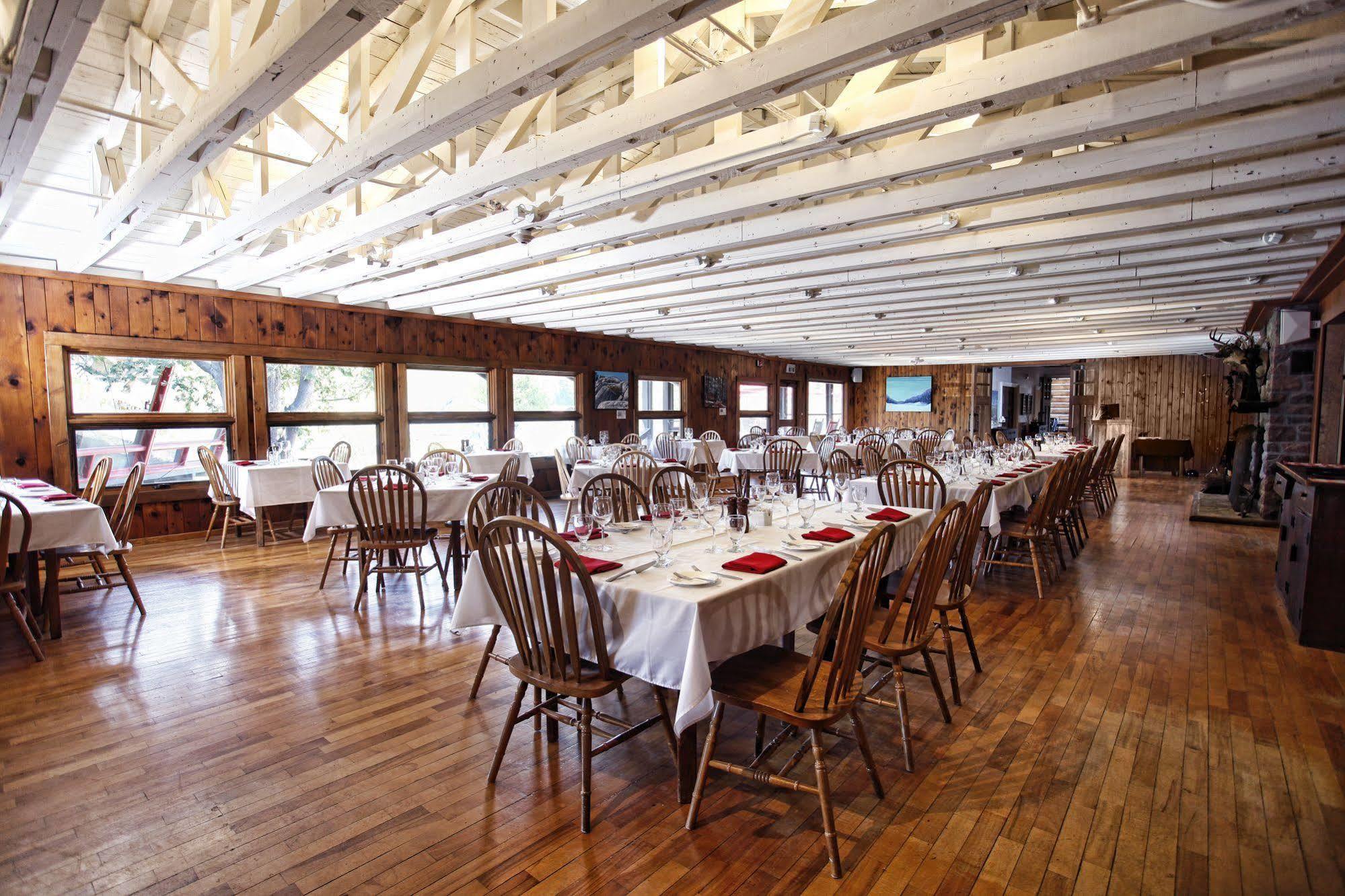 Killarney Mountain Lodge Exterior foto
